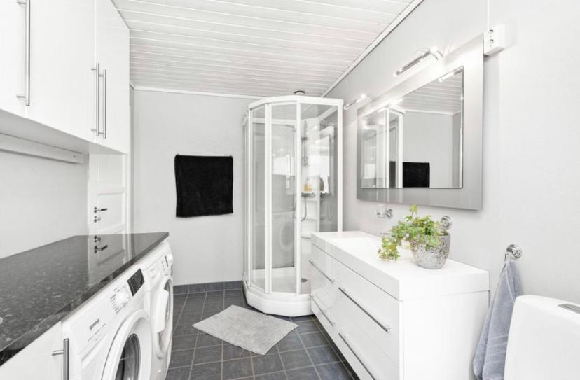 Sjarmerende Familievennlig Hus Med 2 Soverom Kristiansand Exterior foto